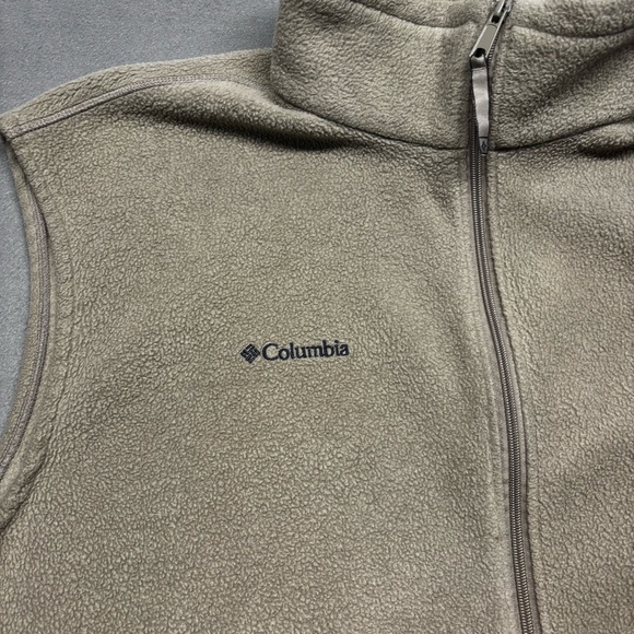 Columbia Men’s XXL Fleece Vest Full Zip Beige Tan Outdoor Hiking - Picture 2 of 9